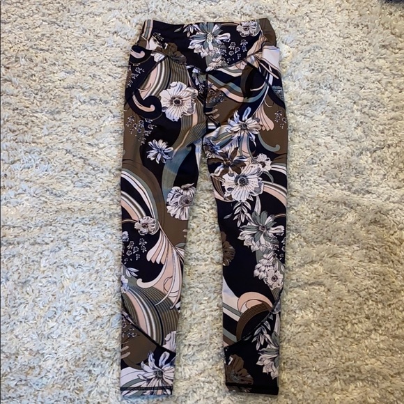 Free People Movement Wave Crush Floral Leggings XS - Picture 7 of 10